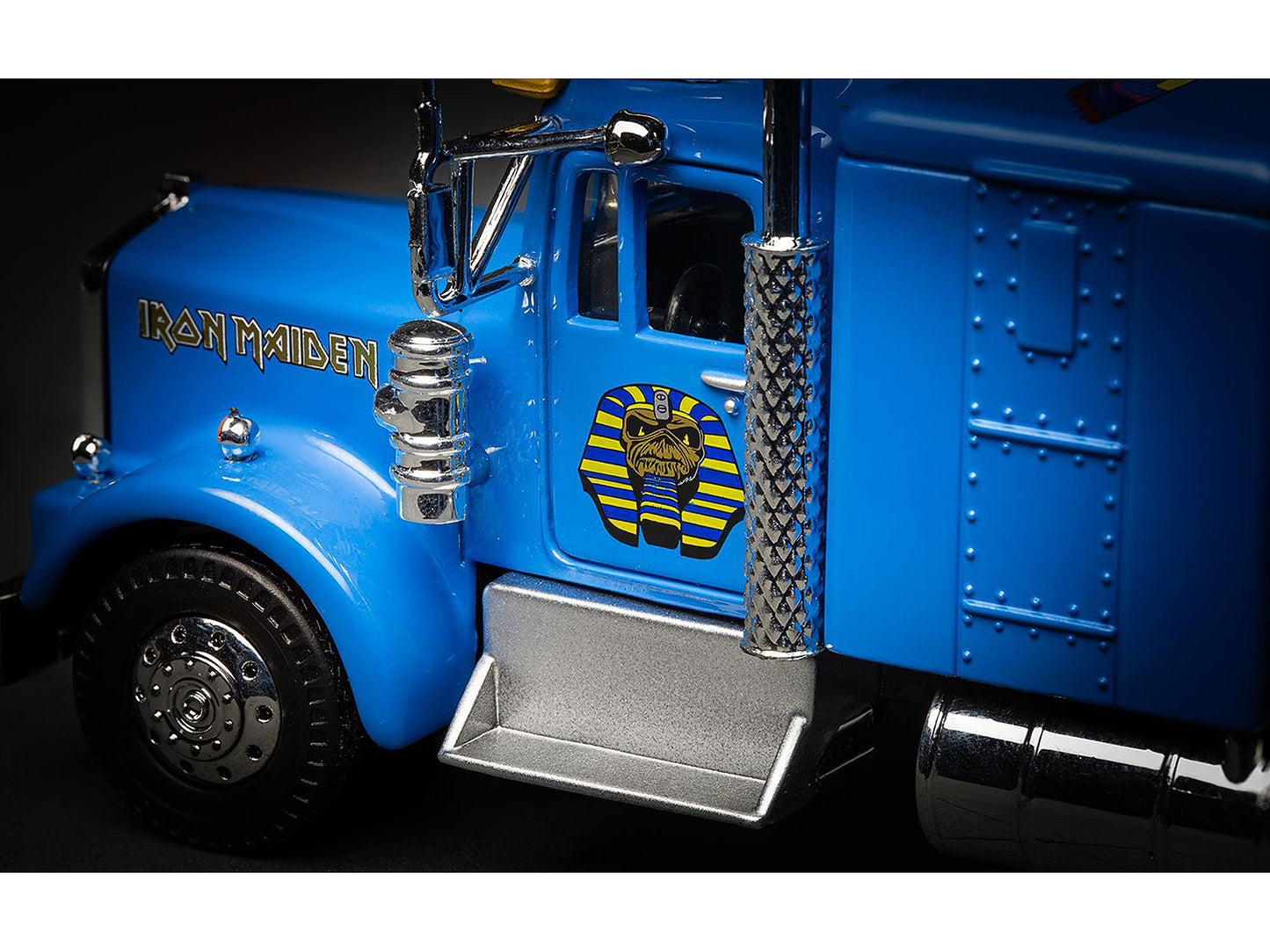 Iron Maiden "Powerslave" Transport Truck Blue "World Slavery Tour 1984-85" 1/50 Diecast Model by Corgi
